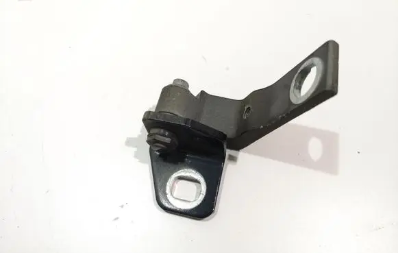 Ford Focus Front door upper hinge