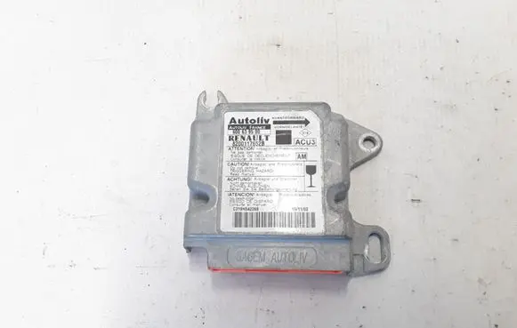 Renault Scenic I Airbag control unit/module 8200117652