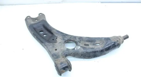 Volkswagen PASSAT B7 Front lower control arm/wishbone