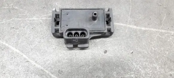 Volvo S40, V40 Air pressure sensor 8768036