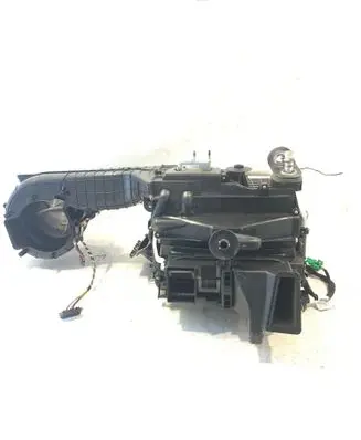 Peugeot 3008 I Interior heater climate box assembly housing 9682709180
