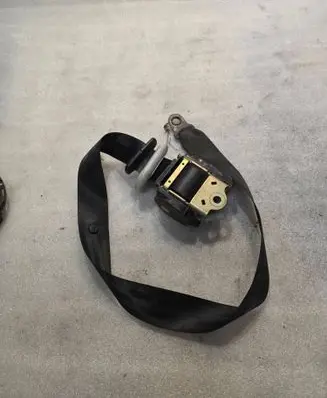Seat Alhambra (Mk1) Rear seatbelt 7M3857811 1M2160045A
