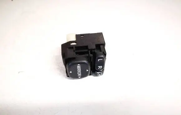 Toyota Avensis T250 Wing mirror switch 183575