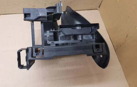 Volkswagen Golf VII Other engine bay part 5Q1941395