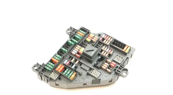 BMW 5 F10 F11 Fuse module 9252812 317033452
