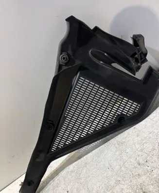BMW X5 E70 Wiper trim 108341
