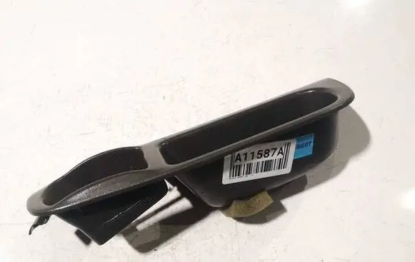 Renault Scenic I Front door window switch trim 7700431172