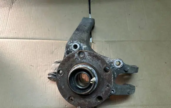 Volkswagen Phaeton Rear wheel hub
