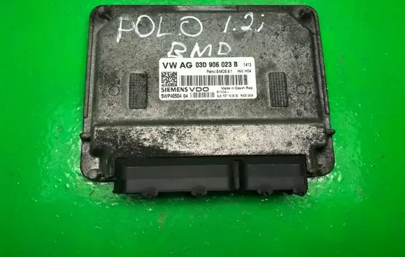 Volkswagen Polo IV 9N3 Engine control unit/module ECU 03D906023B 5WP4050404