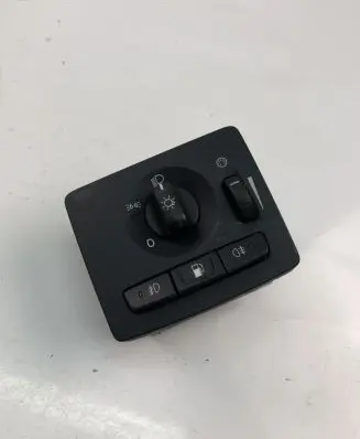 Volvo V50 Light switch 30739299