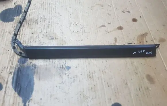 Mercedes-Benz S W140 Under headlight/headlamp trim 1408260477