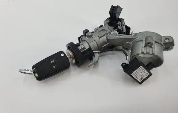 Opel Insignia A Ignition lock 25799293 13501002 13502301