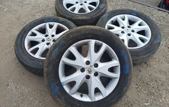 Renault Koleos I R17 alloy rim 40300JY02B