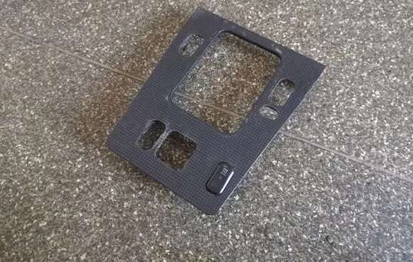 Mercedes-Benz C W202 Gear shifter surround trim plastic A2026830900
