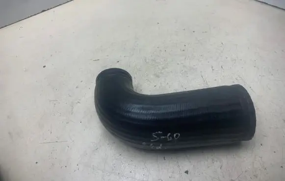 Volvo S60 Intercooler hose/pipe 08699419