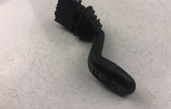 Volkswagen Caddy Wiper turn signal indicator stalk/switch 501596
