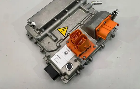 Volvo S90, V90 Voltage converter inverter 32263742