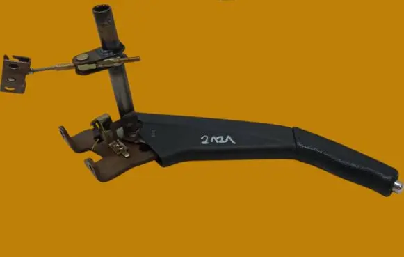 Mitsubishi Pajero Handbrake/parking brake lever assembly