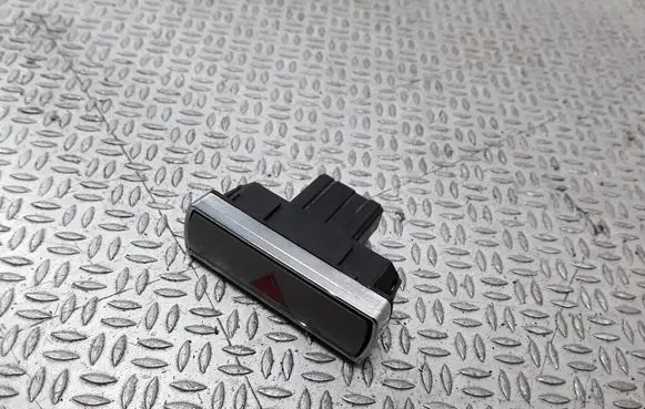 Ford Mondeo MK IV Hazard light switch 6M2R13A350AA
