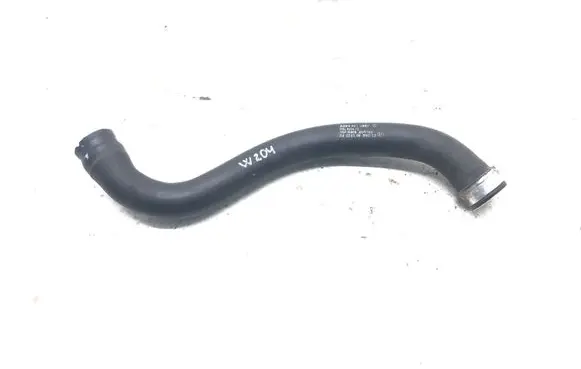 Mercedes-Benz C W204 Engine coolant pipe/hose A2045010582