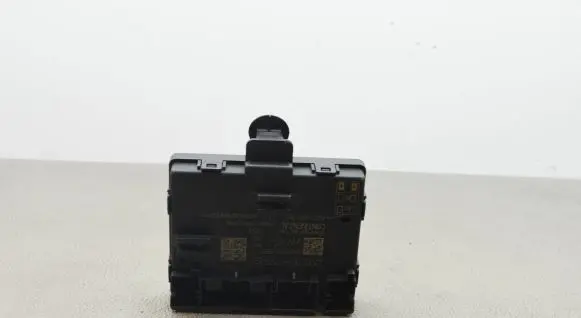 Audi A5 Door control unit/module 4M0959795G