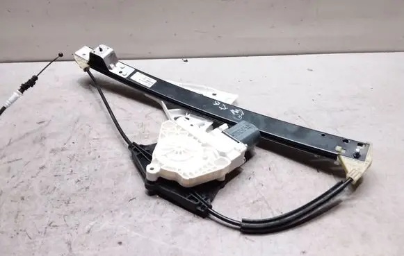 Audi Q3 8U Rear door window regulator with motor 8U0839461