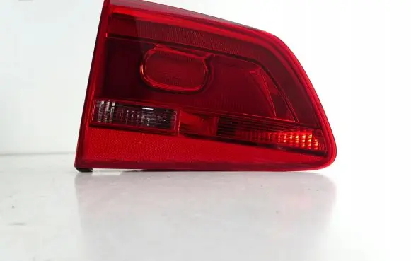 Volkswagen Touran II Rear/tail lights