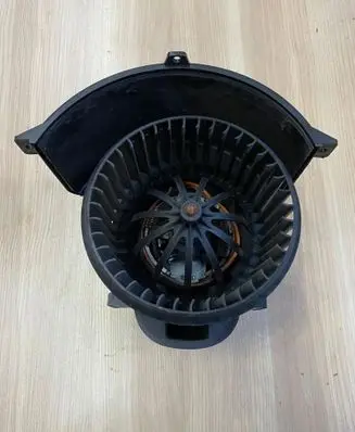 Audi Q7 4L Heater fan/blower 4L2820021B