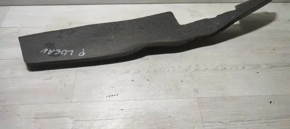 Fender foam support/seal