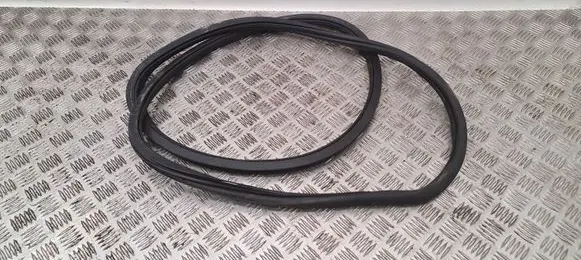 Volkswagen Golf VII Front door rubber seal 5G4867911