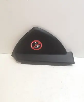 Mercedes-Benz C W204 Dashboard side end trim A2046800378