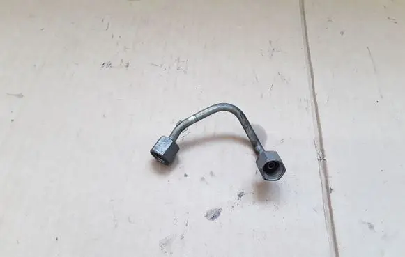 Citroen C-Crosser Fuel injector supply line/pipe Z947
