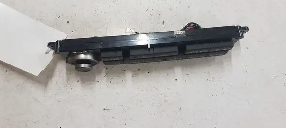 Nissan X-Trail T30 Head unit multimedia control 28395 T3100034A00001