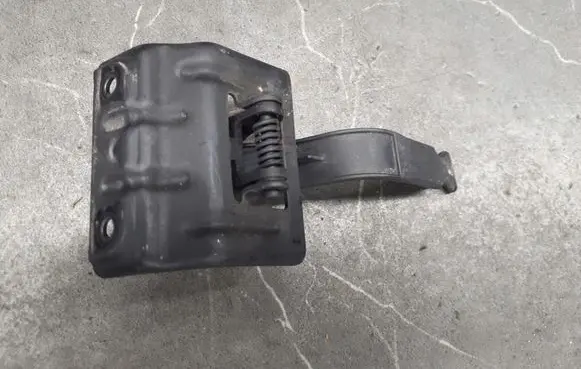 Renault Megane I Engine bonnet/hood lock/latch loop/hook 10461013