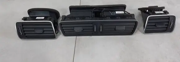 Volkswagen PASSAT B7 Dash center air vent grill 3AB819728A
