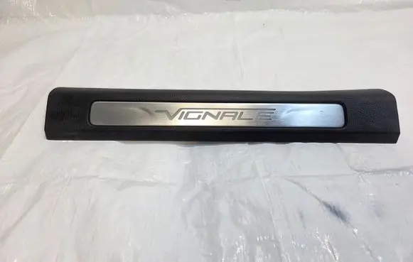 Ford Edge II Side skirt rear trim GT4BR13201AB