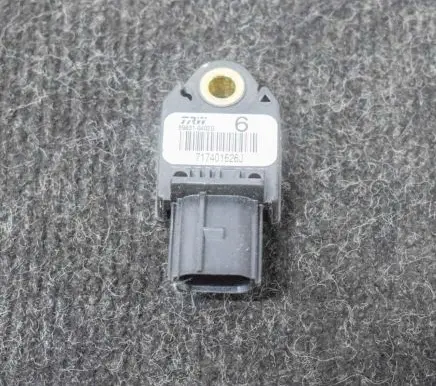 Toyota Hilux (AN120, AN130) Airbag deployment crash/impact sensor 8983104020