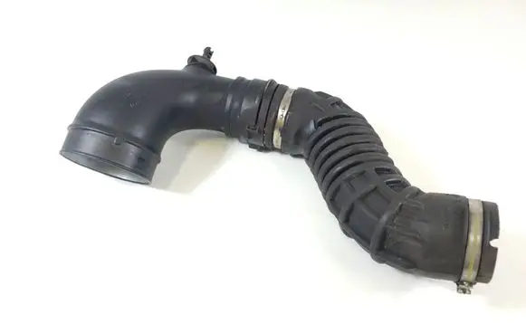 Maserati Ghibli Air intake hose/pipe 670003848 70589144
