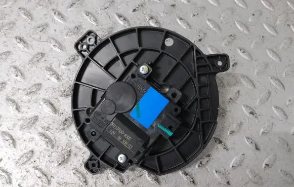 KIA Optima Air flap motor/actuator 138004000