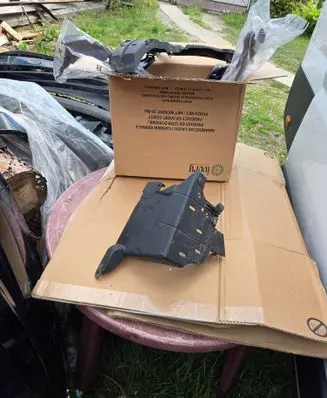 Ford Puma Rear bumper mounting bracket L1TBS403B22AD 2472846