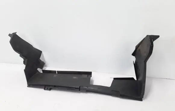 Dacia Duster II Intercooler air channel guide 628114712R