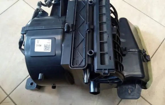 Mazda CX-3 Interior heater climate box assembly HB021DC2F NE70161