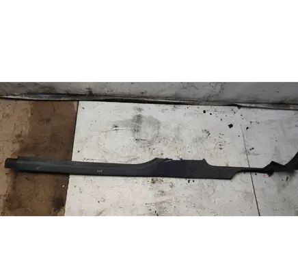 Audi A4 S4 B5 8D Front sill trim cover 8D0853906