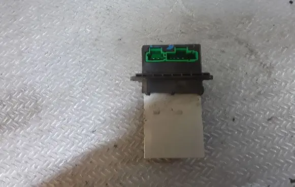 Renault Koleos I Heater blower motor/fan resistor T1000948E