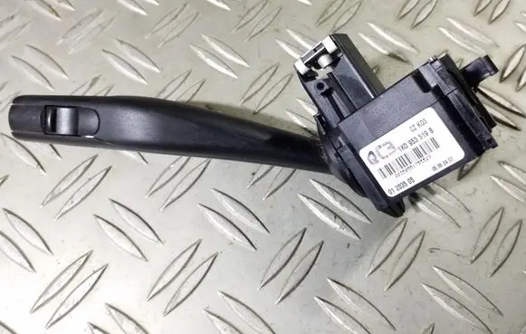 Volkswagen Jetta V Wiper control stalk 1K0953519B