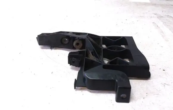Audi A7 S7 4G Headlight/headlamp mounting bracket 4G8805607