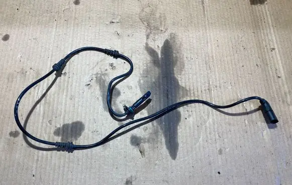 Mercedes-Benz C W205 ABS brake wheel speed sensor A2059058003