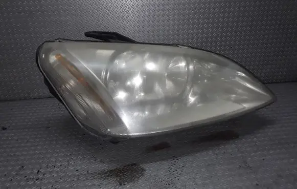Ford Focus Headlight/headlamp