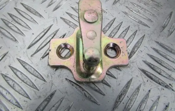Chevrolet Kalos Front door lock loop/hook striker 