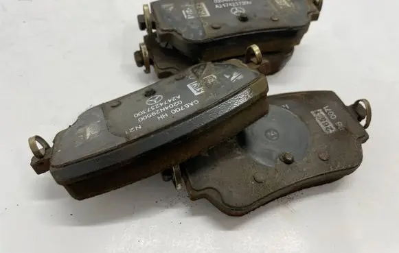 Mercedes-Benz A W177 Brake pads (rear) A2474237300